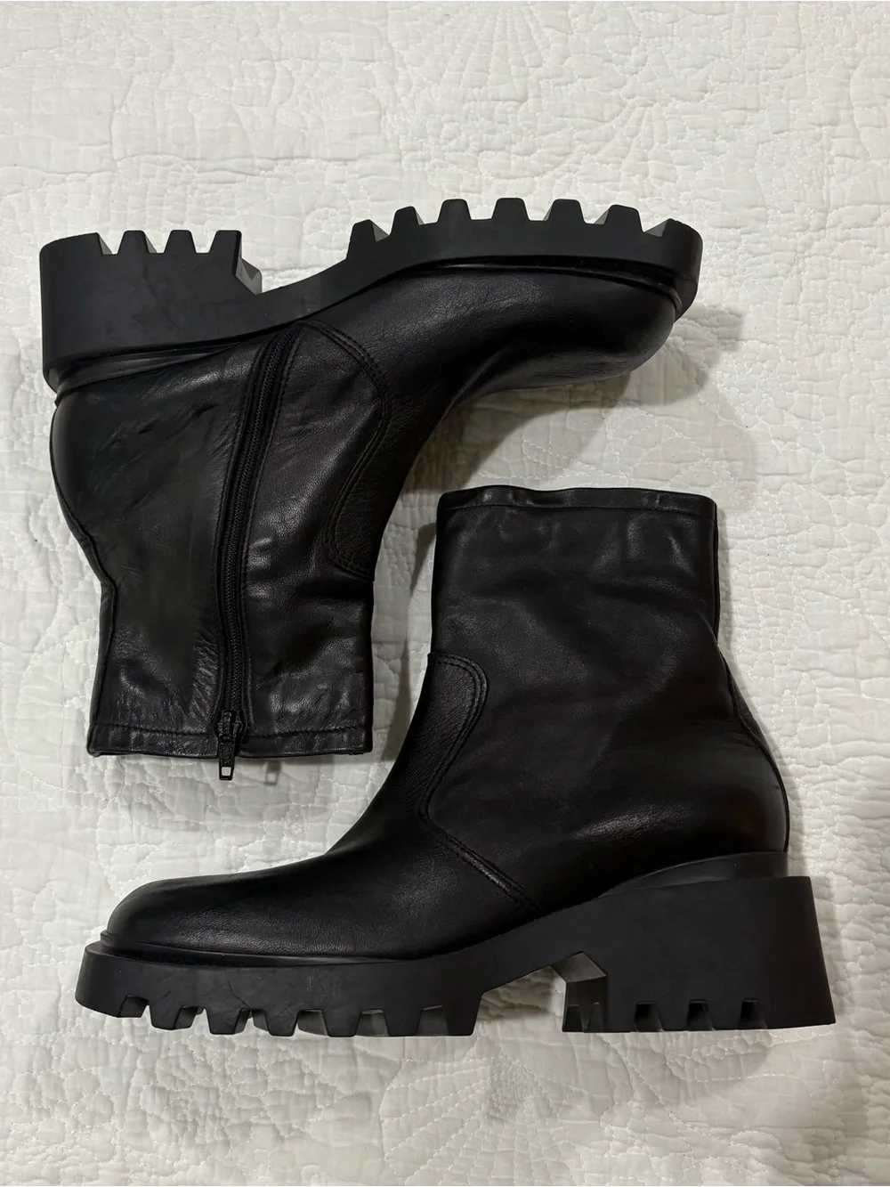 VTG Y2K GUESS Made in Italy Black Leather Chunky Boots Square Toe US 7.5 Punk